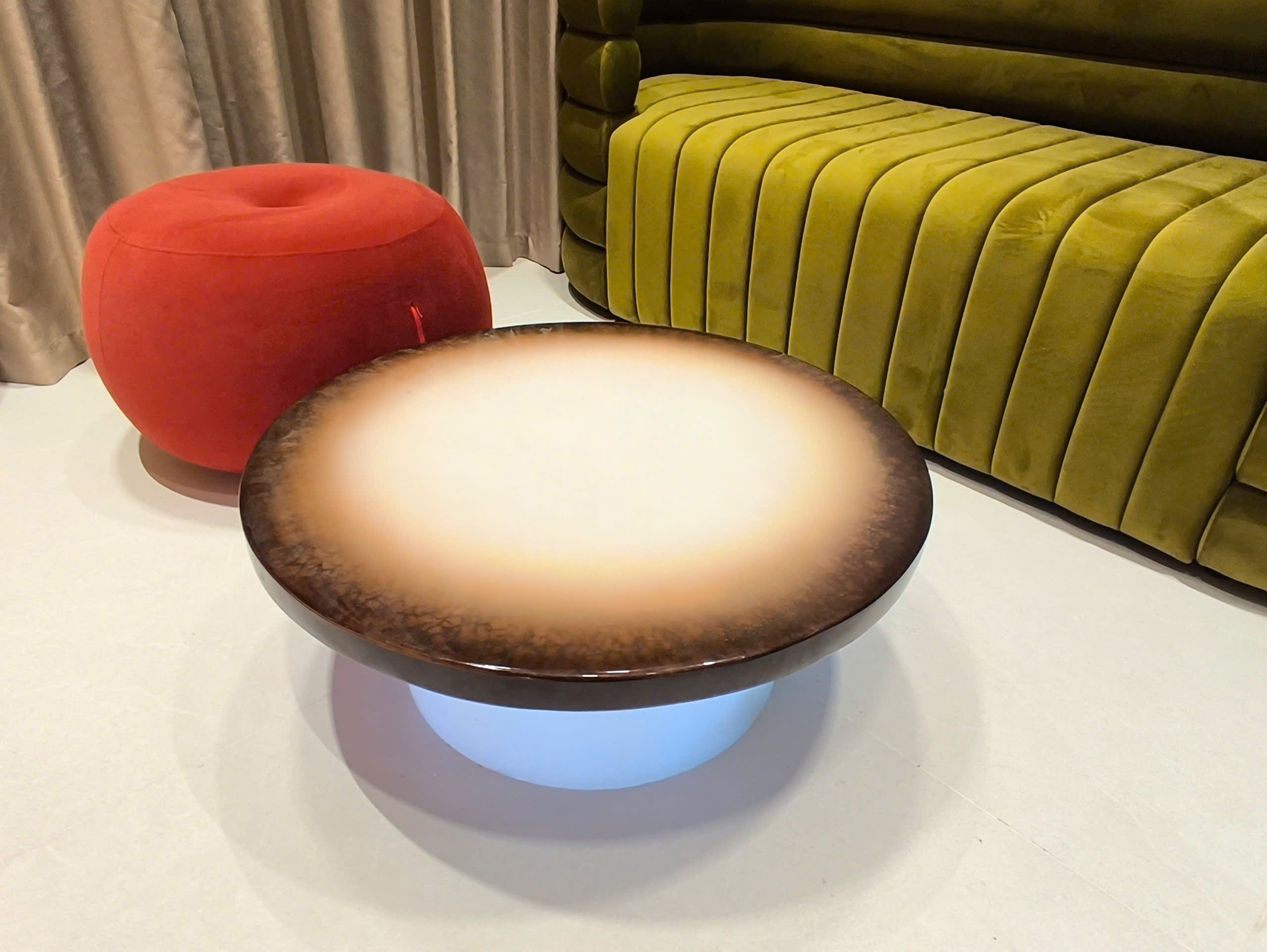 EPOXY TABLE – ART THAT CREATES DIFFERENCE
